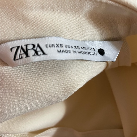Must go before 27th! Zara Top Size XS (originally $60+) - Picture 4 of 7